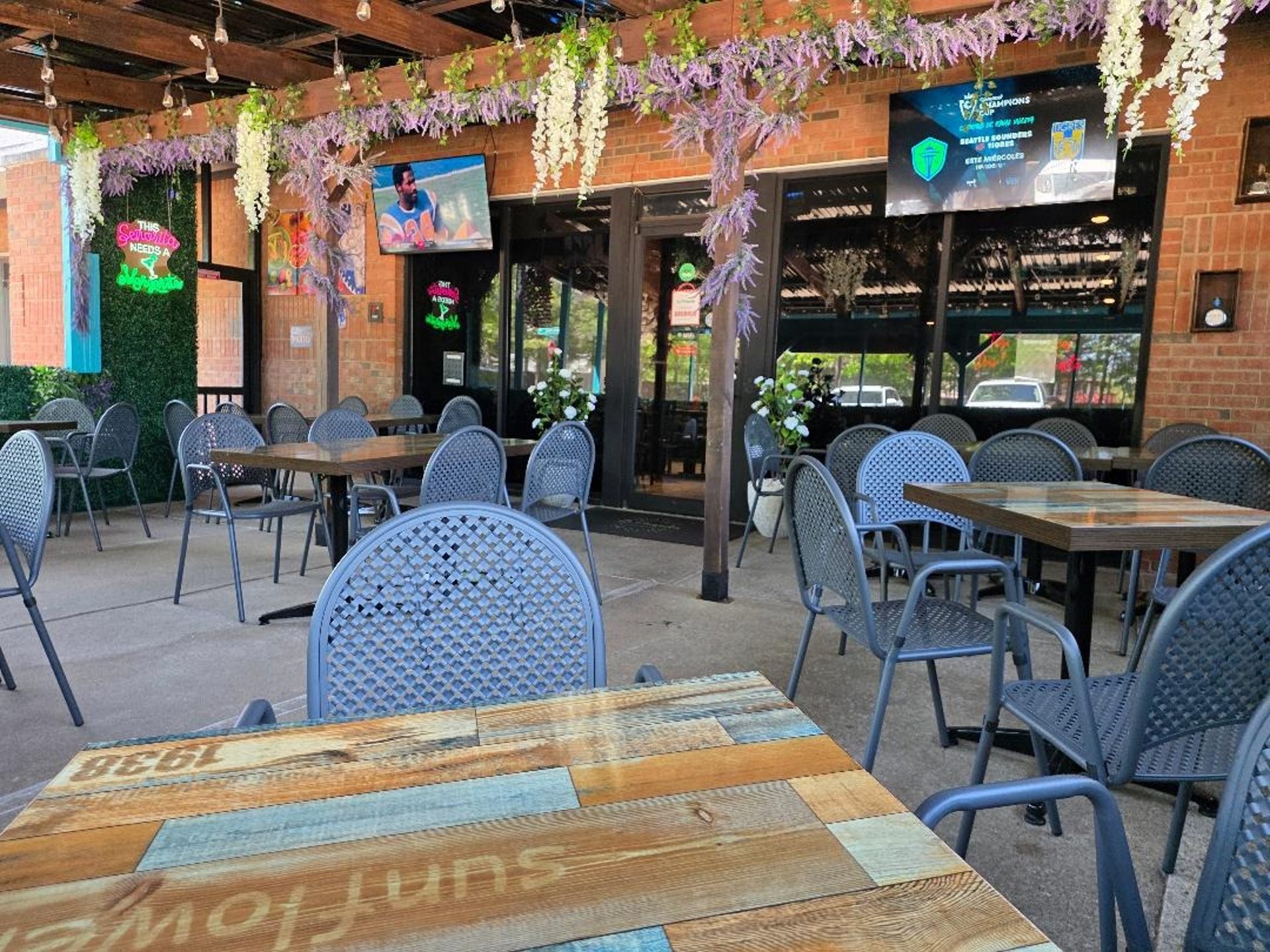 A neighborhood spot in Villa Rica