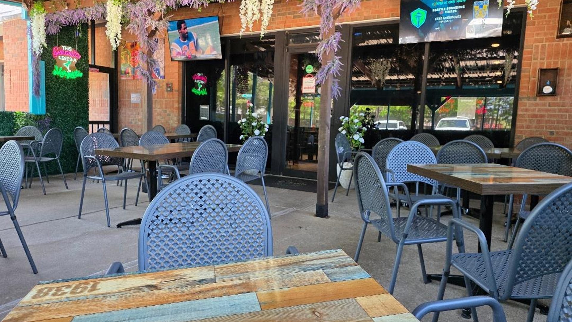 A neighborhood spot in Villa Rica