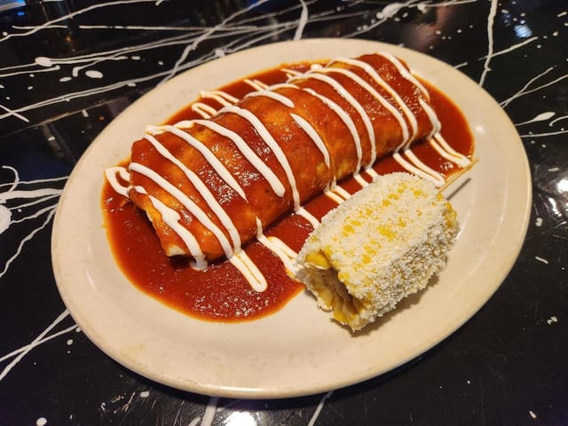 Grande burrito.