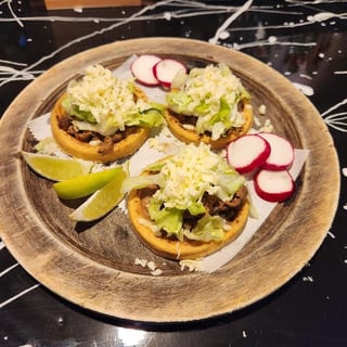 Sopes