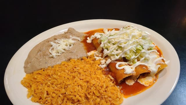Enchiladas Happy.