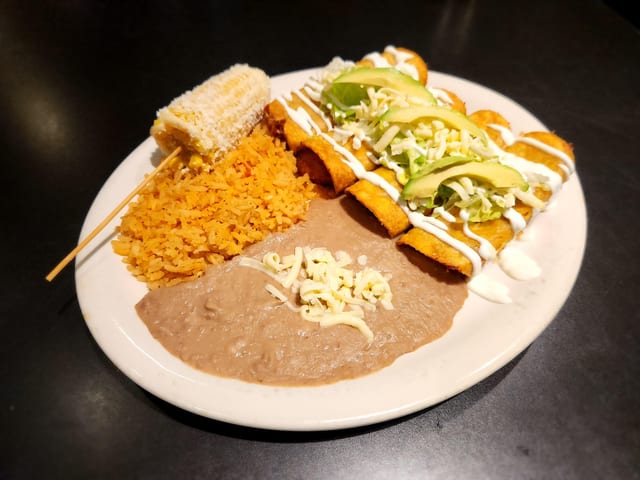 Taquitos mexicanos.