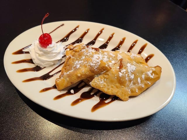 Empanadas de guava y queso.